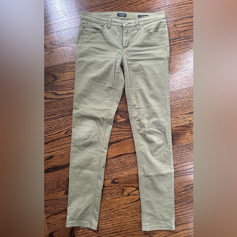 Jones New York | Sage/Army Green | Bleeker Skinny Jeans